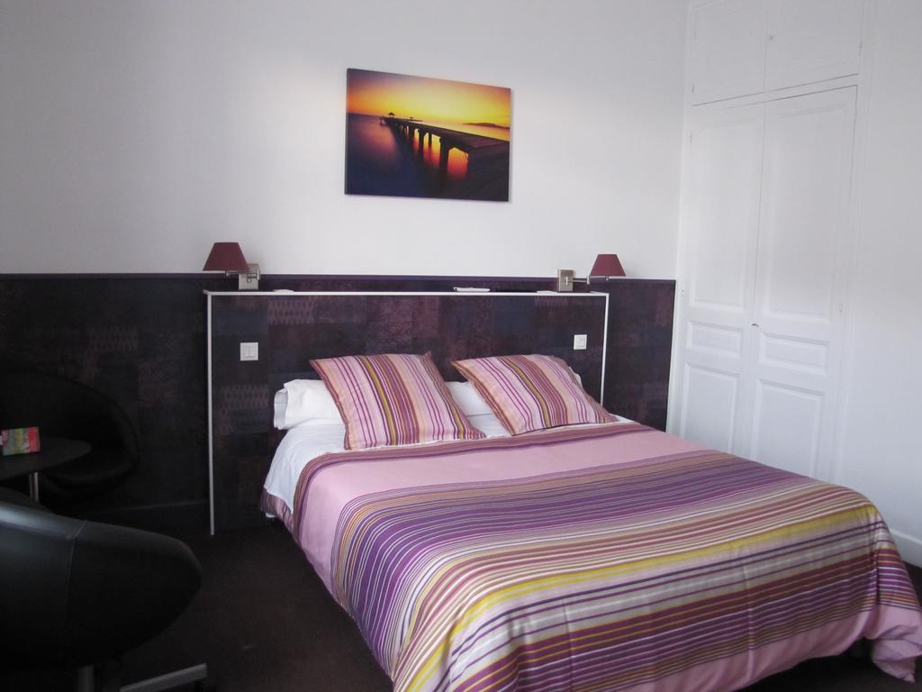 Chambres D'Hotes Les Muriers Romans-sur-Isère Buitenkant foto